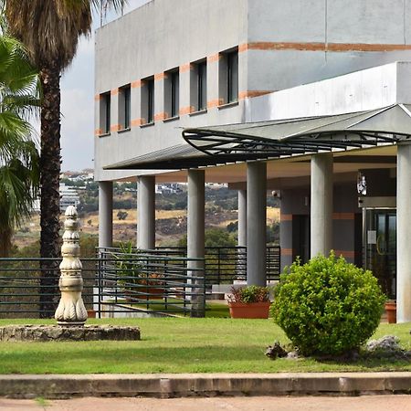 Hospedium Hotel Dona Mafalda De Castilla Plasencia Ngoại thất bức ảnh