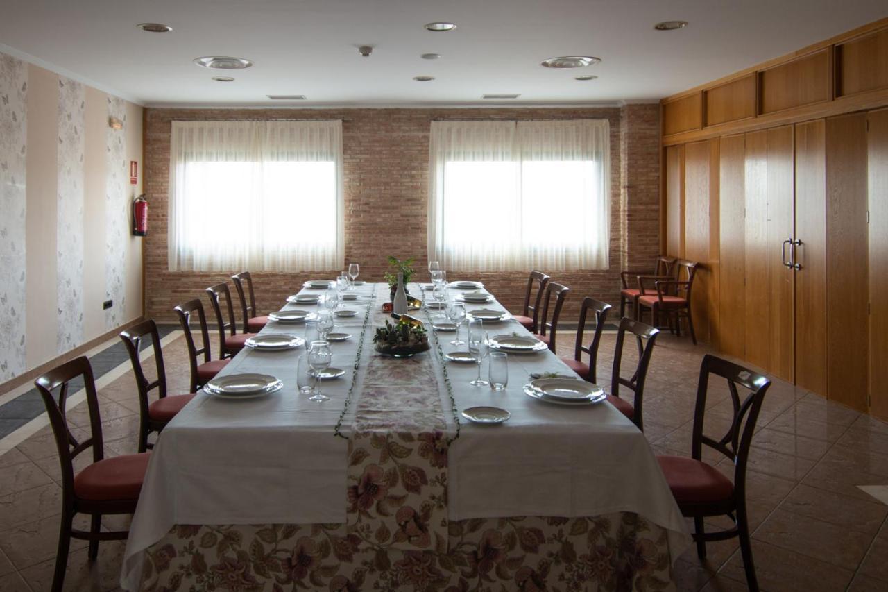Hospedium Hotel Dona Mafalda De Castilla Plasencia Ngoại thất bức ảnh