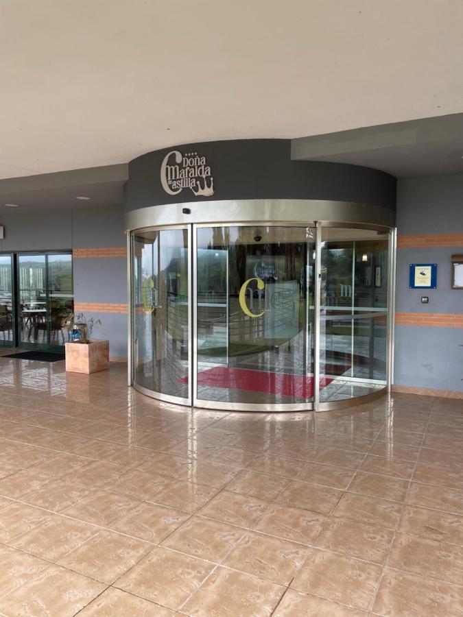 Hospedium Hotel Dona Mafalda De Castilla Plasencia Ngoại thất bức ảnh